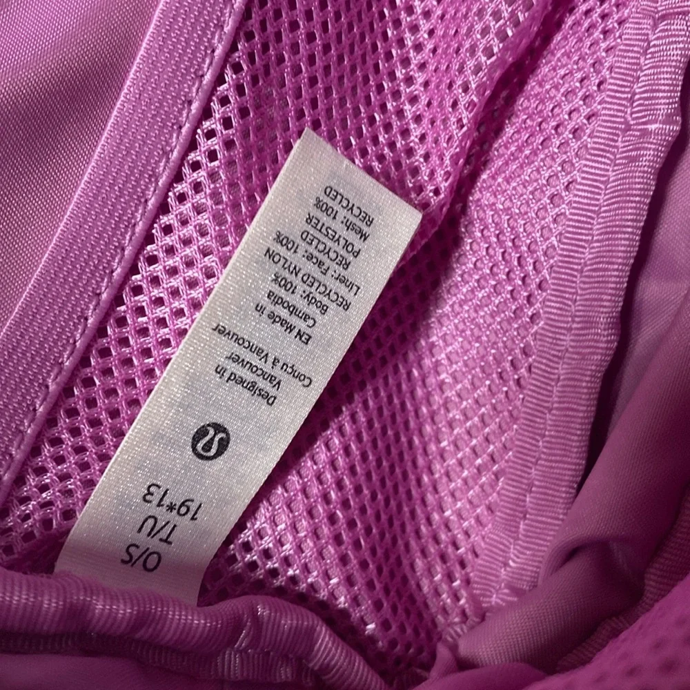 NEW Lululemon belt bag Dahlia mauve